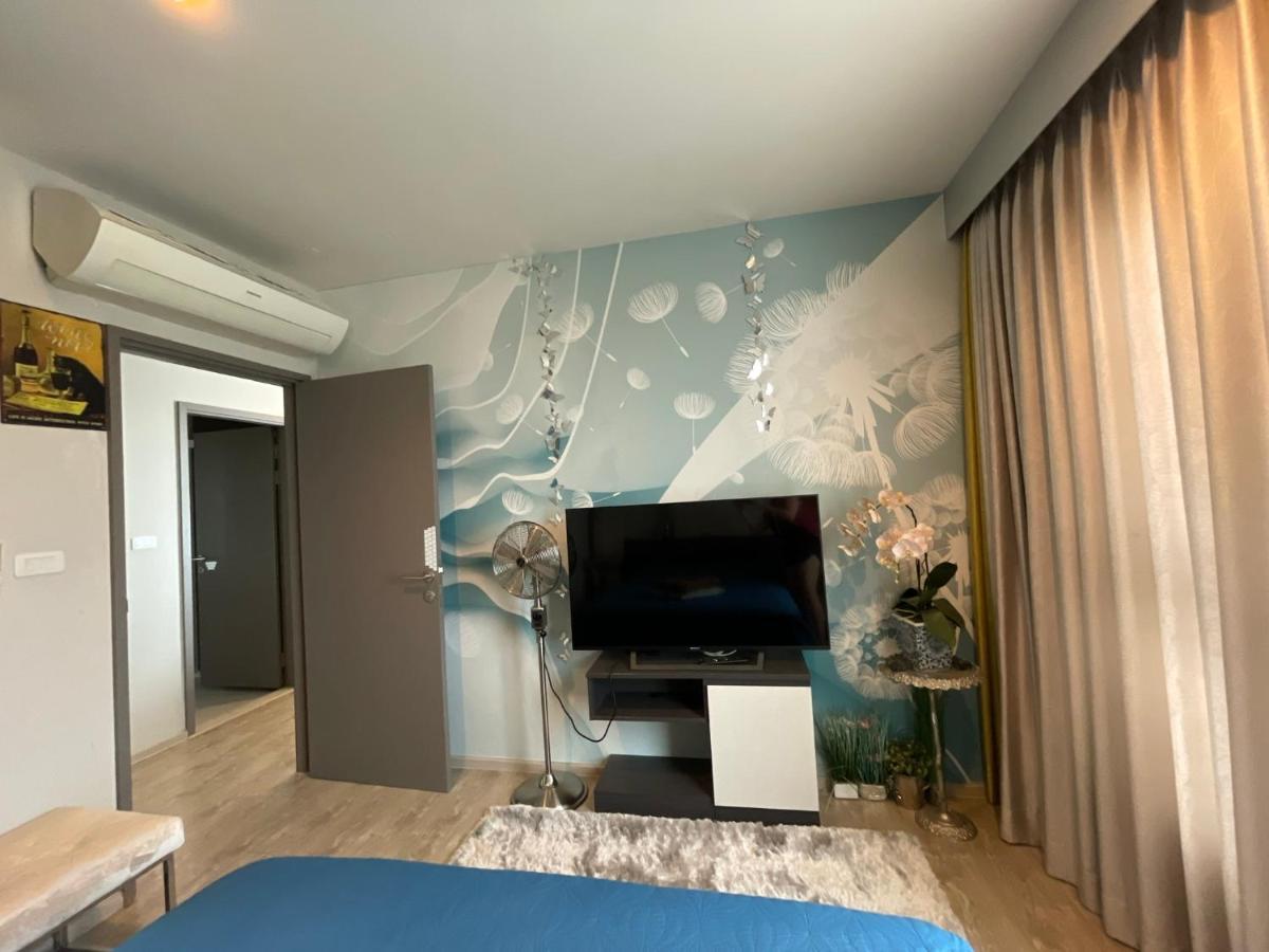 The Base Deluxe Kingsize Apartment Pattaya Exterior photo
